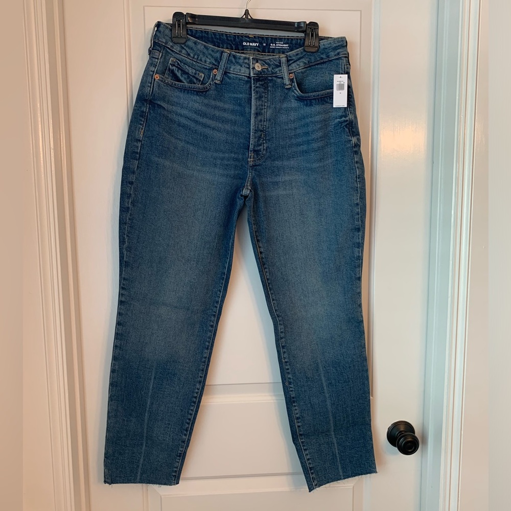 Old Navy High-Waisted Button-Fly O.G. Straight Cut-Off Jeans in Suki